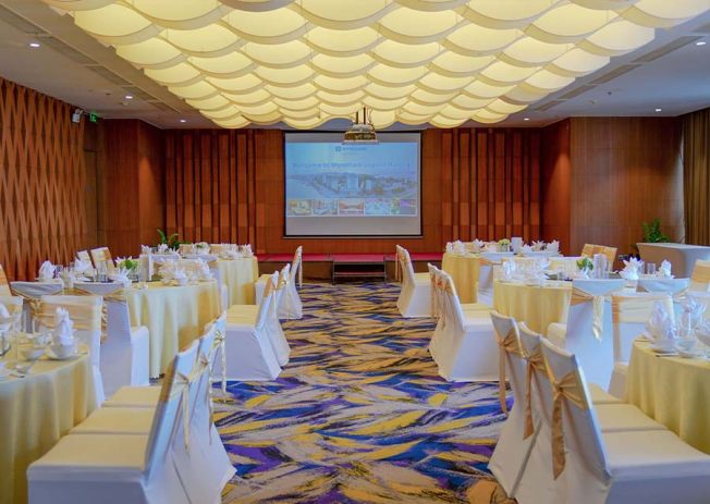 ORGANIZING AN IDEAL YEAR-END PARTY AT WYNDHAM LEGEND HALONG